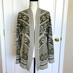 Hippie Rose Green & Beige Long Cardigan Sweater. Size Medium.